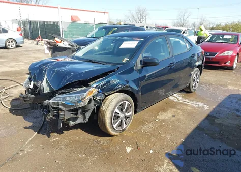 2019 Toyota Corolla Le z USA, uszkodzony, nr VIN 2T1BURHE5KC229381